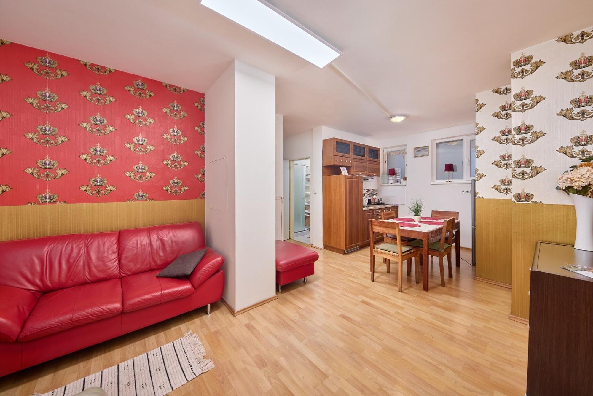 Sweet Apartment Bratislava Bagian luar foto